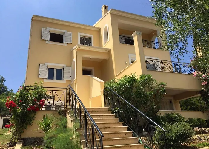 Nino Villa Kothonikion