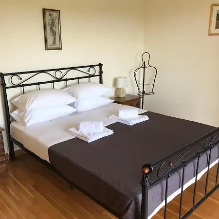 Vilă Nino